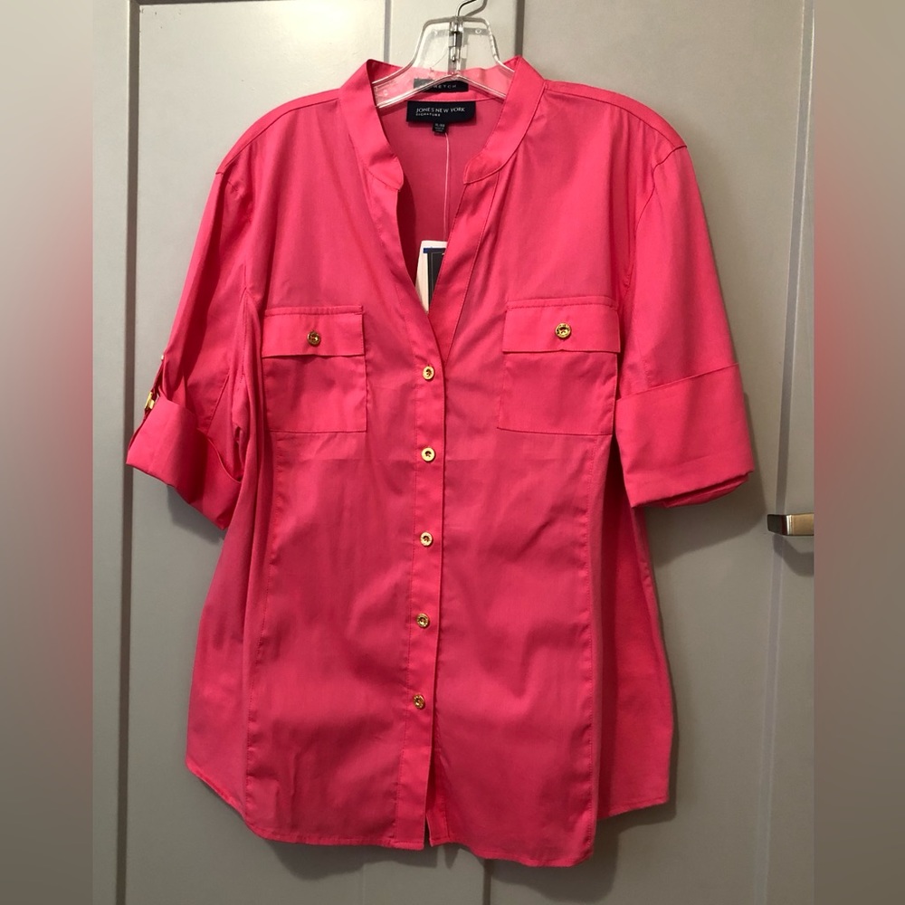 Jones New York rolled sleeve top.  Size XL